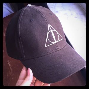 Harry Potter Deathly hallows cap